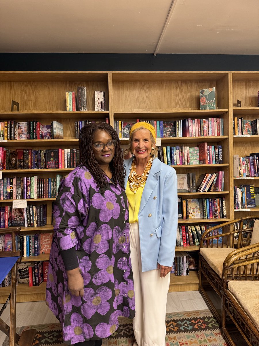 micheleweldon's tweet image. Awesome #book launch ⁦@BookendsTweets⁩ thanks to ⁦@debofficially⁩ and supportive peeps! ⁦@TheOpEdProject⁩ ⁦@womenjournos⁩ ⁦@medillschool ⁦@NorthwesternU⁩ ⁦@northwesternup⁩