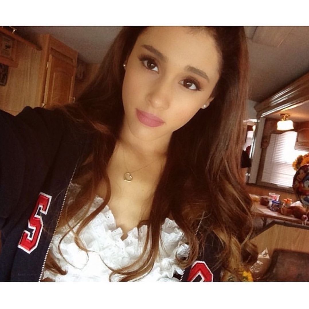throwbacksofag's tweet photo. ariana grande via instagram post (now deleted) 11 years ago today with the caption “Trying something new with my hair for the #BabyI video. This never happens. 💕” and “💕”(28th july 2013) https://t.co/KtMnppOlfS
