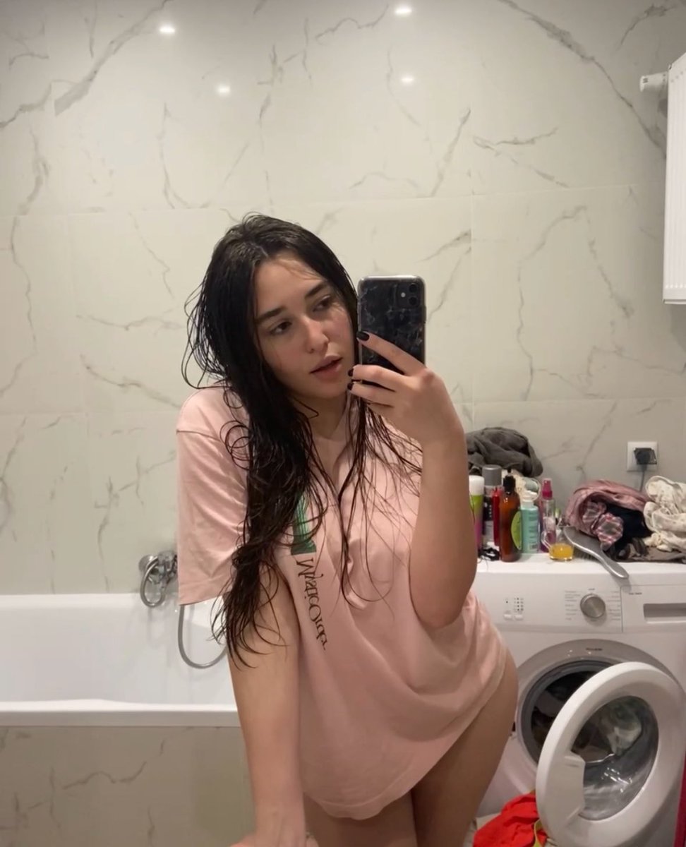 blesskatty 🦋 tweet media