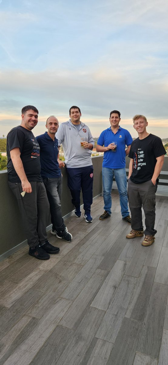 serfe's tweet photo. Afterwork Fridays in Serfe! π» There's nothing better than ending the week with beer, snacks, and sandwiches in the company of our amazing team. π The perfect time to relax, share, and strengthen bonds! We love our work and enjoy spending time together!
#serfeteam #weareserfe https://t.co/O4NXQlRYIp