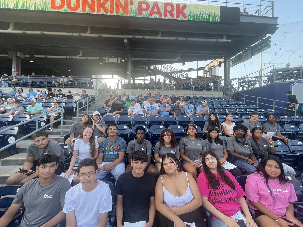 Ms. Wells tweet media