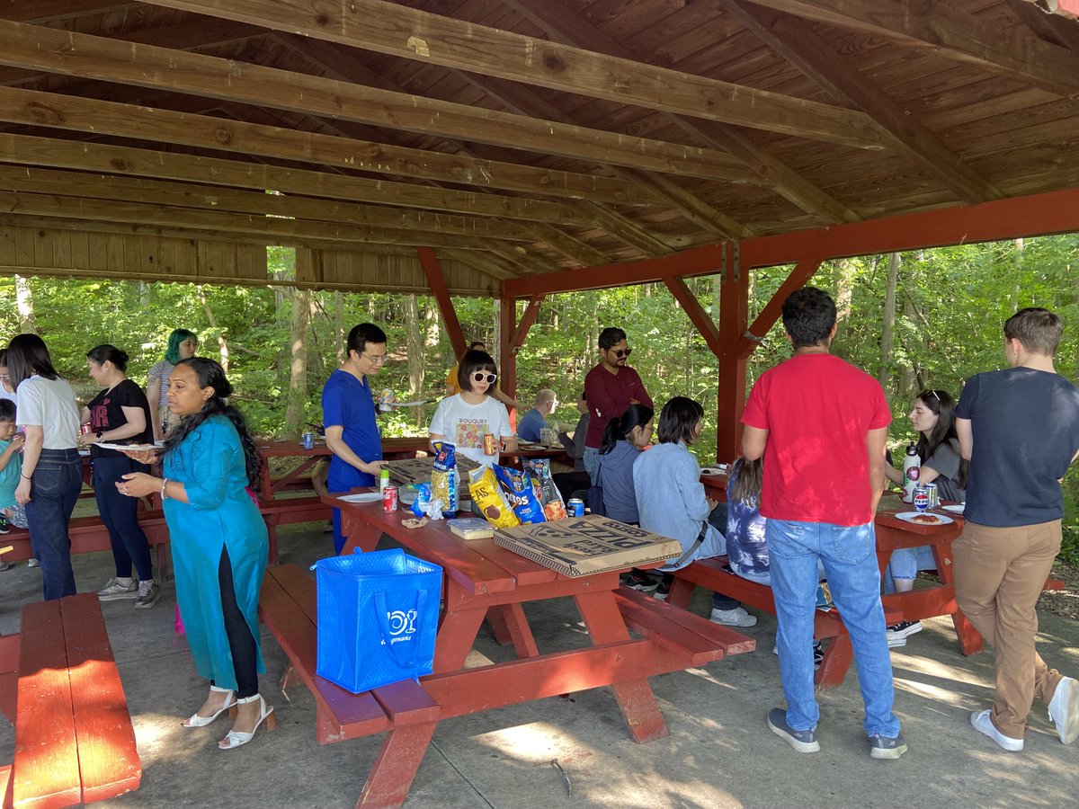 CraigMorrell5's tweet image. Always great weather for the CVRI family picnic and kickball game.