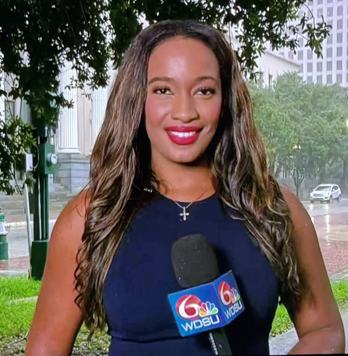 Maj_Catastrophe's tweet photo. @SHAYOCONNORWDSU I hope you didn’t get too soaked today while during your live shot. Excellent reporting despite the weather #RIPTessie🙏🏽 https://t.co/fBhGWXzoUa
