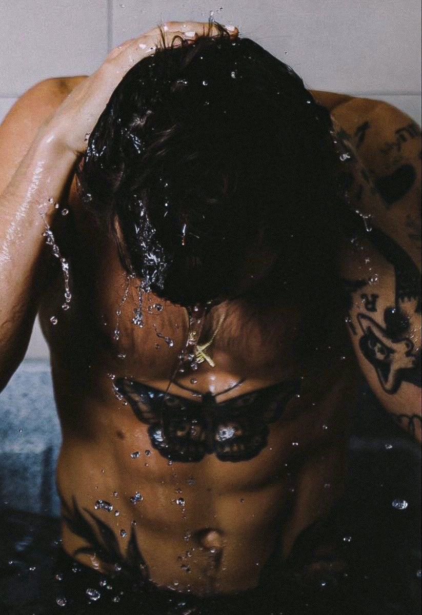 . (@stylesarchlve) on Twitter photo 