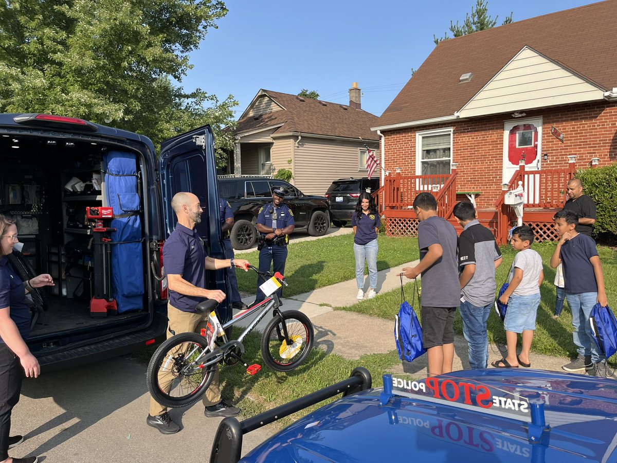 mspmetrodet's tweet photo. After murdering Corporal Said, the suspect ran two blocks and stole a bike from a backyard. During the investigation, troopers, detectives and members of the forensic laboratory learned of the boy that was now missing his bike. A collection was started to not only replace the bike, but also to make sure that all of the children of that family had a new bicycle. Thanks to @DunhamsSports that donated two of the four bikes,  there was donated money left over. That money was donated to Mo’s memorial fund. We know he was with us when those bikes were presented to the family, because thats what he would have done.