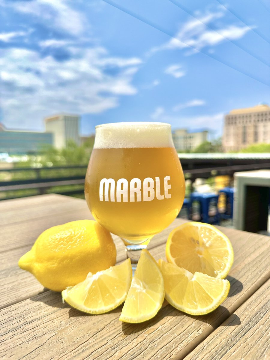 🍋NEW ON TAP🍋
Straw Bale Sour Ale•  Expressive Belgian farmhouse yeast character coupled with a secondary lactic fermentation creates a pleasantly spicy, tart, and crisp profile reminiscent of limoncello and baking spice.
ABV: 7.0%

Available at all locations.
#stronggoldenale