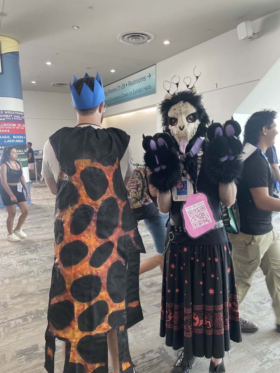FermiTheWitch's tweet photo. Found another scaper at #sdcc2024! https://t.co/mlWIOCnYga