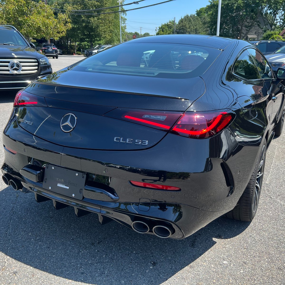 MBWestwood's tweet image. ❤️🖤 This stunning ride is striking from every angle! We love this classic contrast combination.

#MBUSA #WestwoodCars #TestDriveReady #AvailableNow