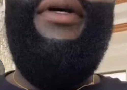 goodkid32's tweet photo. @SaycheeseDGTL Bro got on a shiesty https://t.co/ZxCkMKPegz