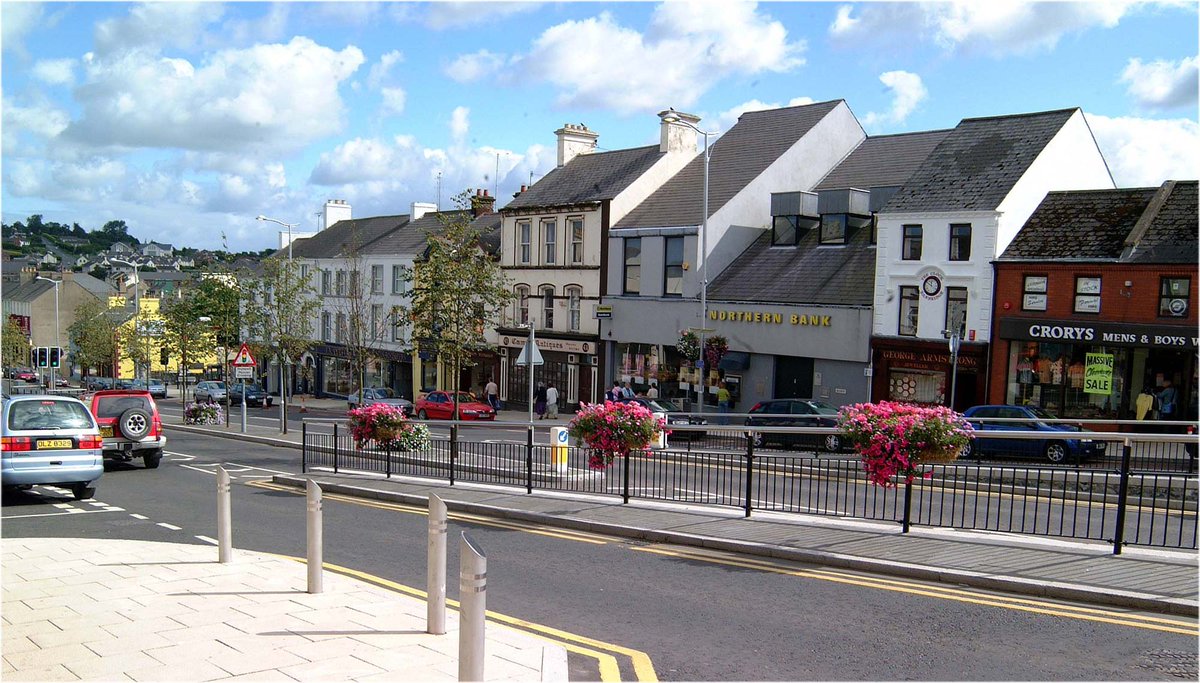 craigavonsams's tweet image. Thanks to all the lovely people in Banbridge who donated during our street collection on Thursday.  We raised £215.61 which will help us continue to provide our volunteer lead listening service in this community💚
#banbridge #thankyouforsupporting #Samaritanawareness