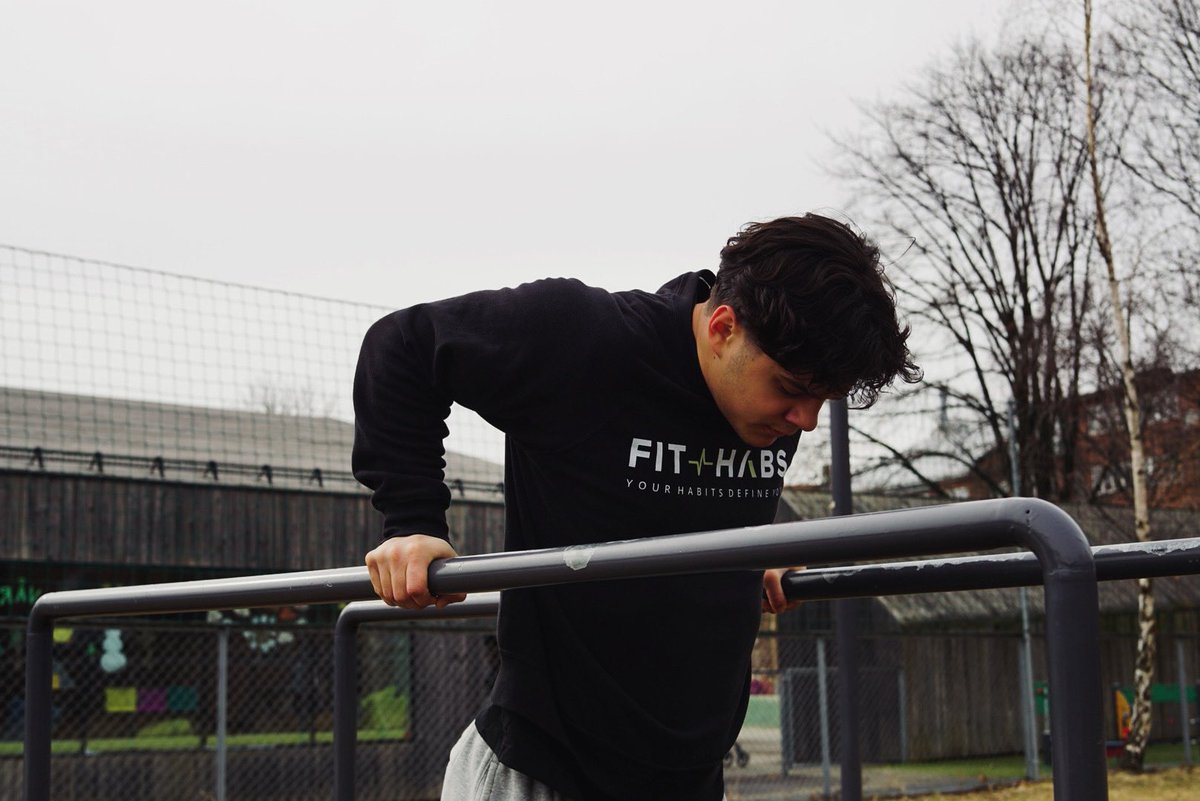 fithabs's tweet photo. PUSH‼️

#fitness #fithabs #fithabsapp #calisthenics #workout #bodyweightworkout #fitnessapp https://t.co/aN8YB7tfvn