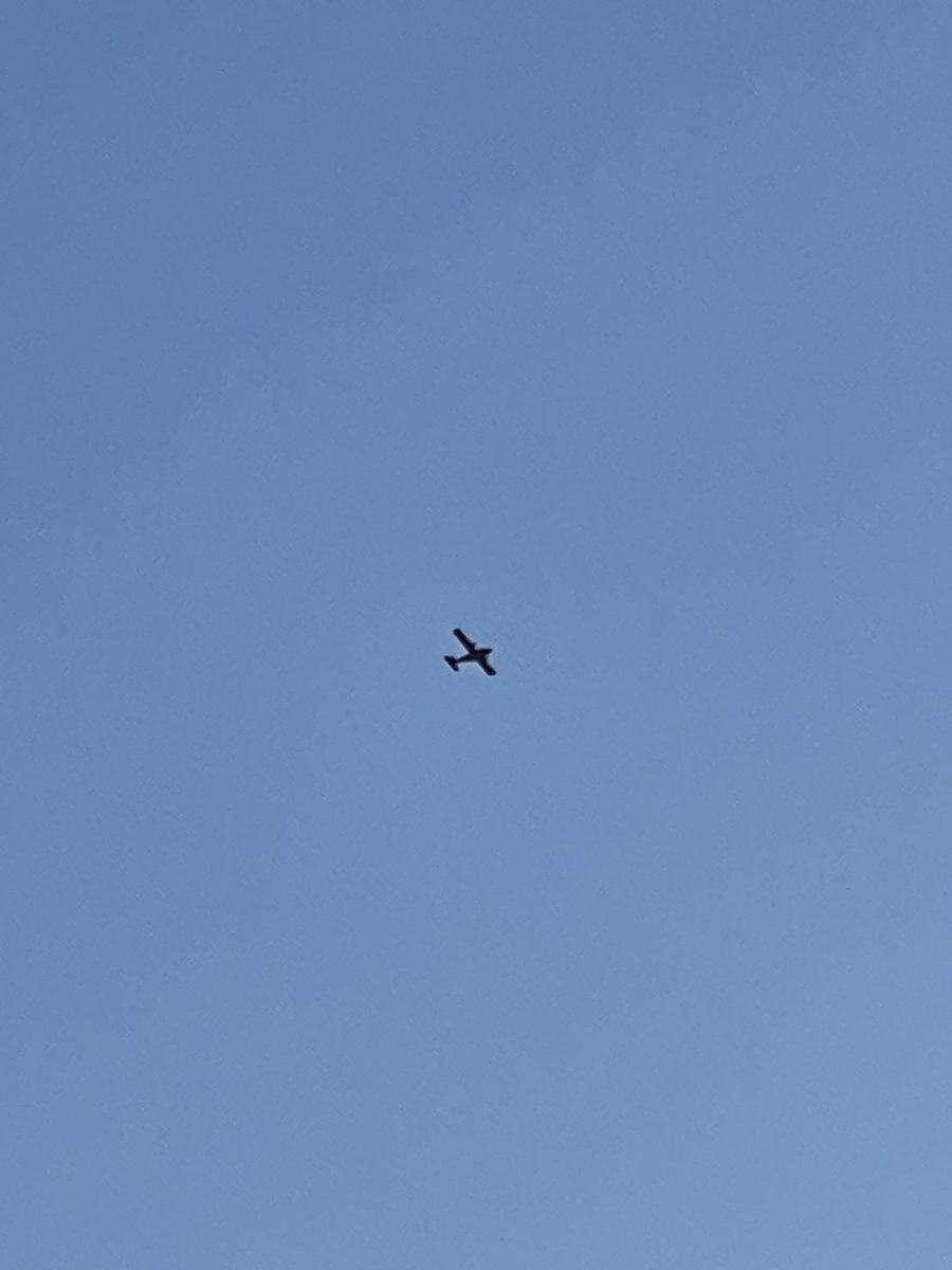 JoshTemple123's tweet photo. @NPAShq Just wondering if this sort of operation is taking place on @swpolice patch in Swansea? G-POLW has been circling all day https://t.co/cnzEqJjTeg