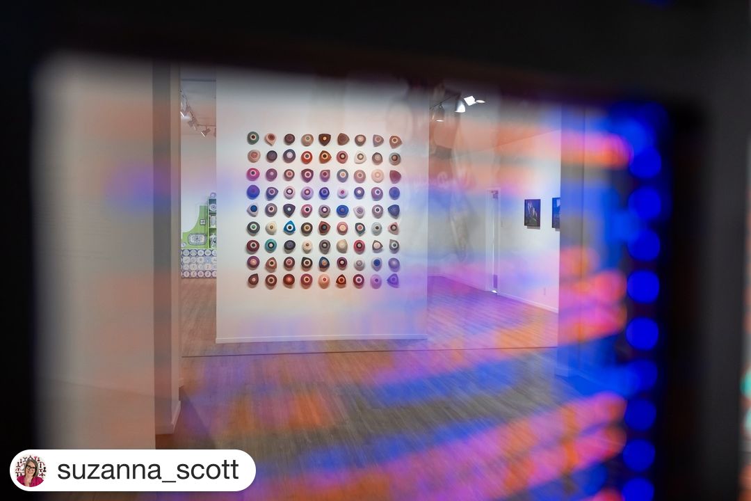 AngelsGateArt's tweet image. Visit @angelsgateartgallery today to find your own unique perspectives 🪟
Learn more: angelsgateart.org/gallery

#upend #angelsgate #angelsgategallery #kaylatange #artexhibition #suzannascott #fiberart #gridart #feministart