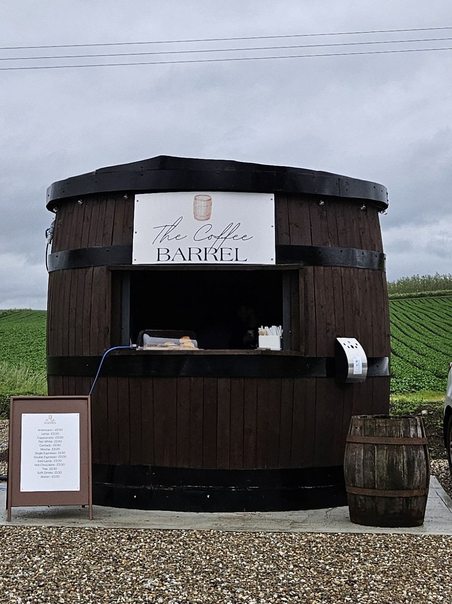 shimboi____'s tweet photo. Young Caolan from Creggan has opened up his own coffee stall called the coffee barrel out in Nixons corner on the Mullenan Rd 
Wishing him all the best on his venture.
Small businesses need all the publicity they can get. https://t.co/2XNz08LGUh