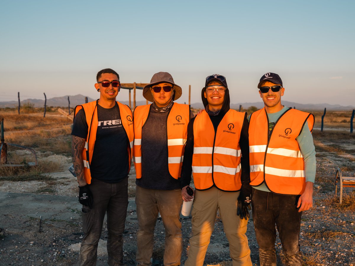 GivePowerFdn's tweet image. "...our partnership in the coming years.” - Aparna Mohla, VP of Corporate Partnerships at GivePower

Thank you, Next Door Worldwide, for your incredible partnership and dedication to making a difference! Here’s to many more years of collaboration and impact.

#GivePartner