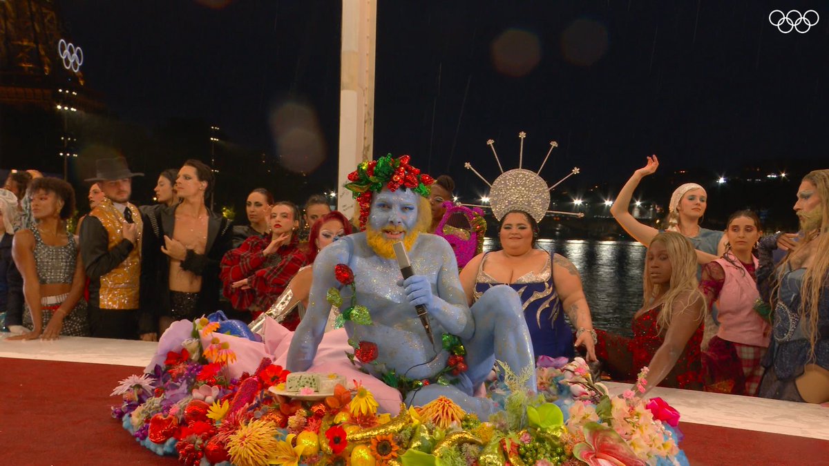 The interpretation of the Greek God Dionysus makes us aware of the absurdity of violence between human beings. 

#Paris2024 #OpeningCeremony