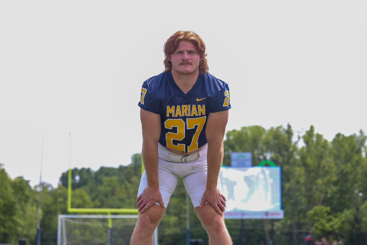 MarianUFootball's tweet photo. A clean look, the Navy pops on all four options for game pants!

2/4 https://t.co/LQHnsSN3ty