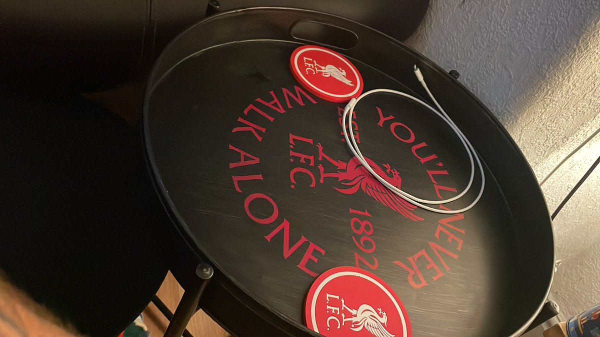 Love the new table the mrs got me 🔥🔥