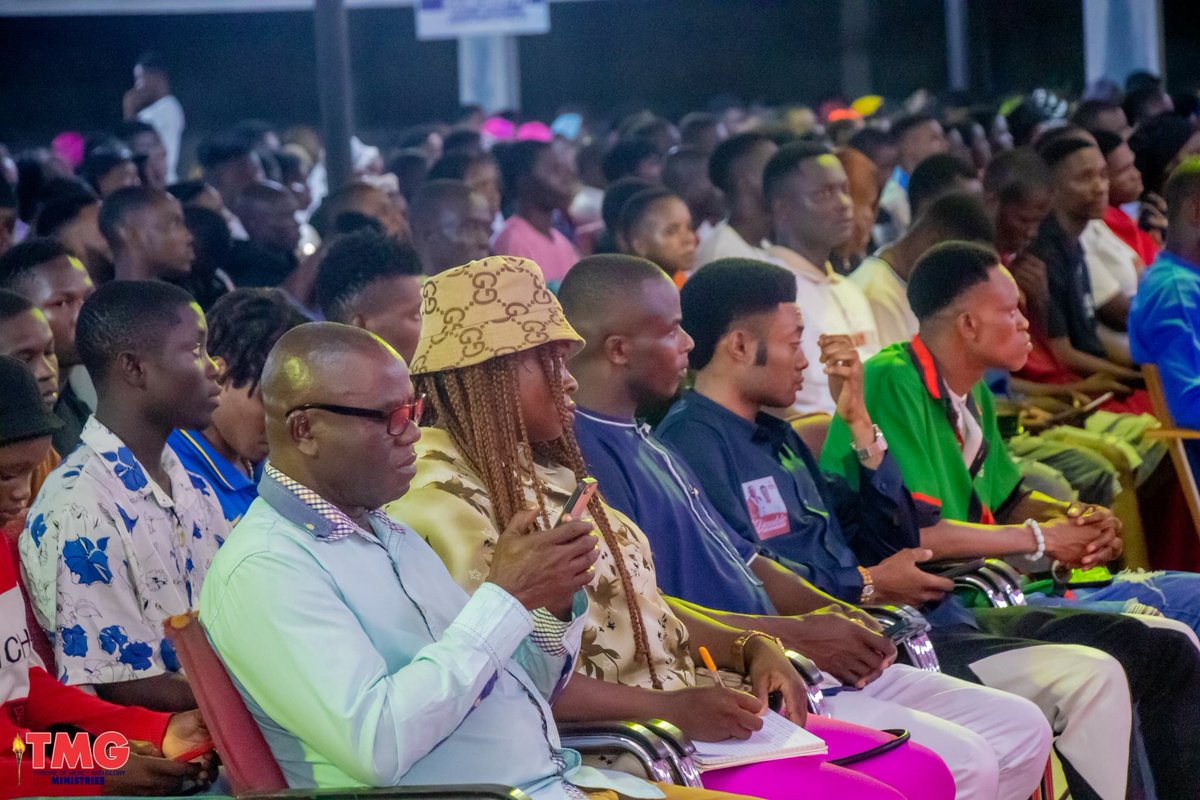 TMGministry15's tweet photo. I DECREE THE GRACE TO SUCCEED UPON YOU, IN JESUS MIGHTY NAME!!! 

#TMGMINISTRIES #TMG #PROPHETOMOGHENE #ACTIVEGRACE #CHURCHONLINE #POWERWORD  #GRACEFORWEALTH #YEAROFCELEBRATION https://t.co/3NgEWoqe8O
