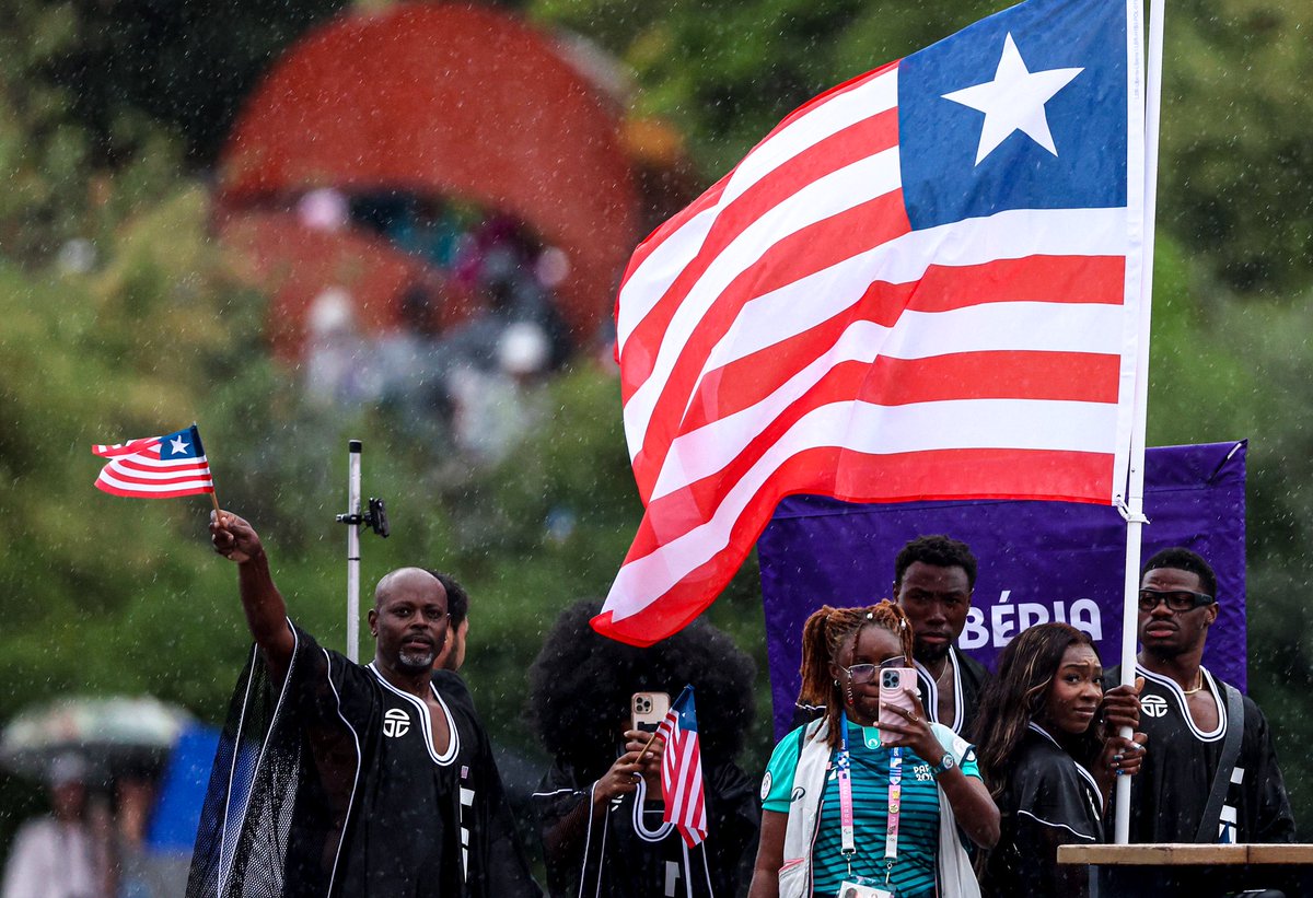 LSUTrackField's tweet photo. Thelma Davies served as a flag bearer for Team Liberia today at the opening ceremony! 🐯🇱🇷

#GeauxTigers x @thelmadavies https://t.co/CnAi2zjmTN