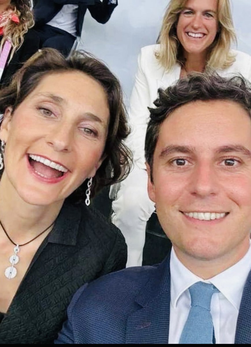 E2Villiers's tweet photo. ULTRA BRITE HALEINE FRANCE https://t.co/gEbrLsm3ys