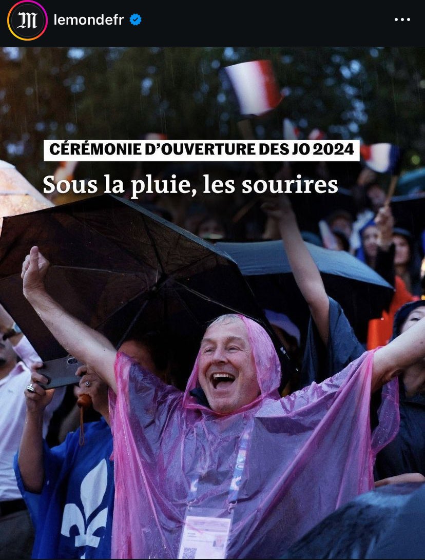 Pour les français, il n’y a pas de météo pour être fiers de leur pays 🇫🇷 magnifique France !
#cérémonie #JOP2024 #Paris2024 #ParisOlympics2024