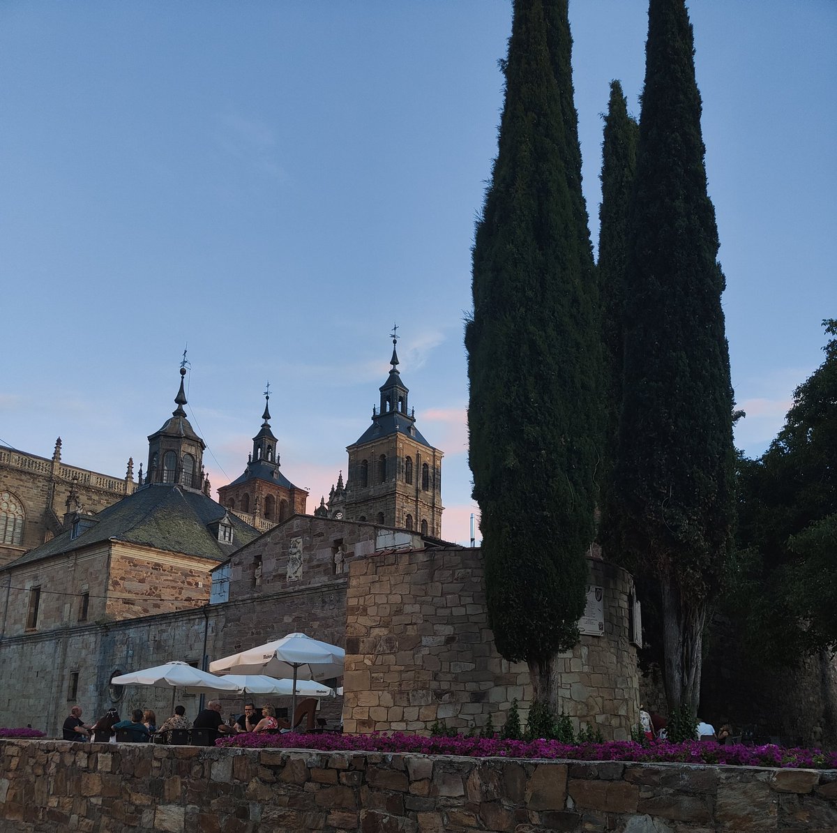 patrividal1's tweet photo. Astorga ✨ https://t.co/42zbBjV3Jc