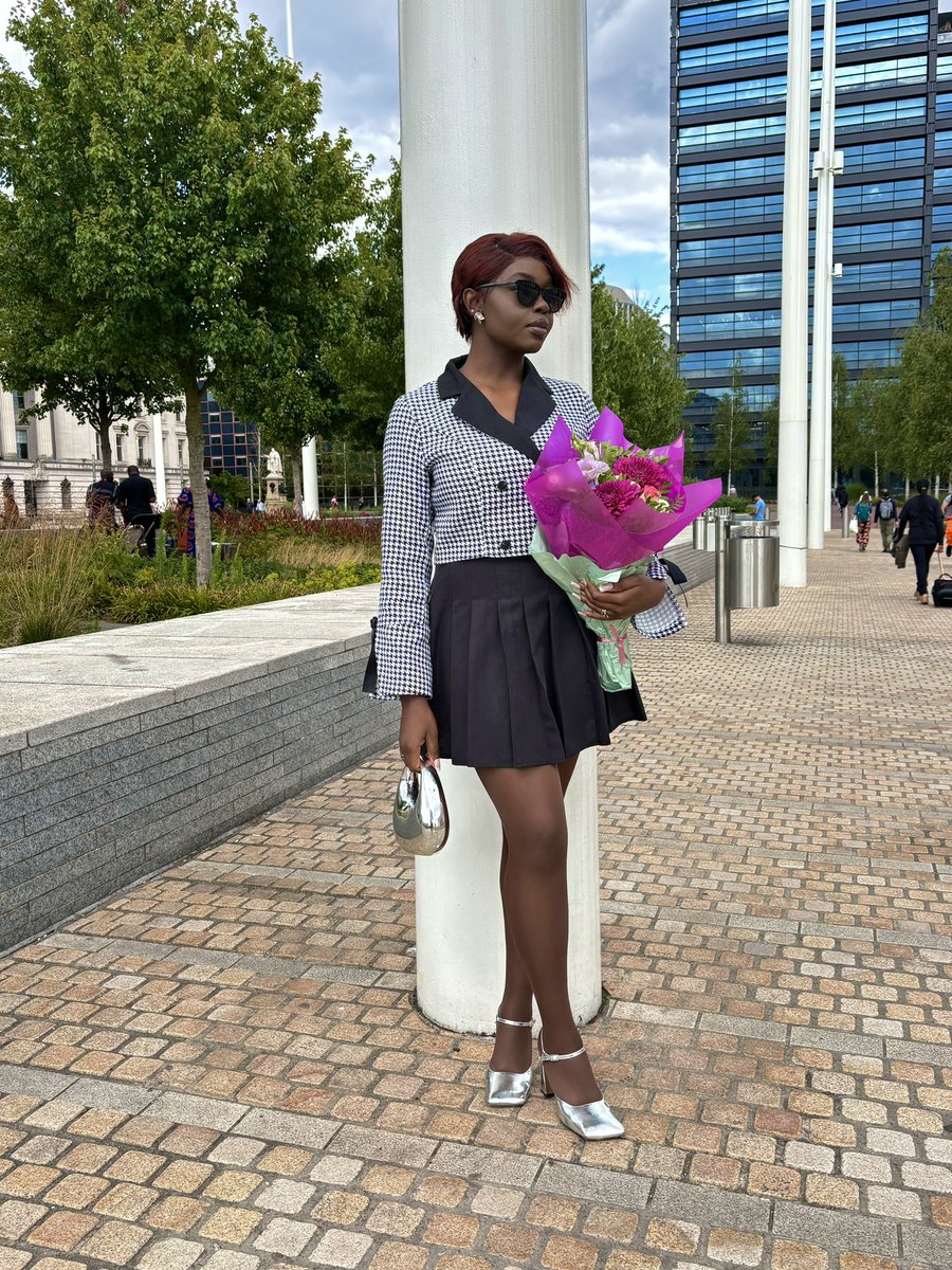 Million Pound Gurl🩶 tweet media