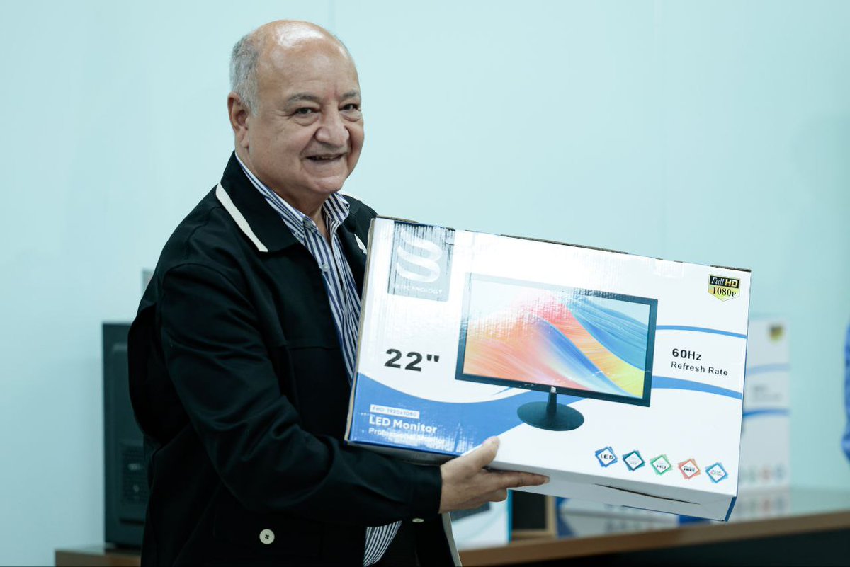 #26Jul | Entregan equipos tecnológicos a universidades para impulsar la innovación en el país

Con esta dotación, estas casas de estudios se suman al esfuerzo colectivo para construir un futuro promisorio para la Patria.

Detalles en➡️tinyurl.com/3jmejakk