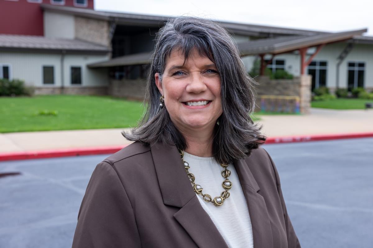 Bville_Schools's tweet photo. Welcome, Cooper Elementary School Principal Maribel Childress! Maribel comes to us from Gravette Schools, where she most recently served as superintendent. Her experience in education spans more than 30 years.

Glad you're here, Maribel! #whereexcellencelives https://t.co/F8Jh1tkevA