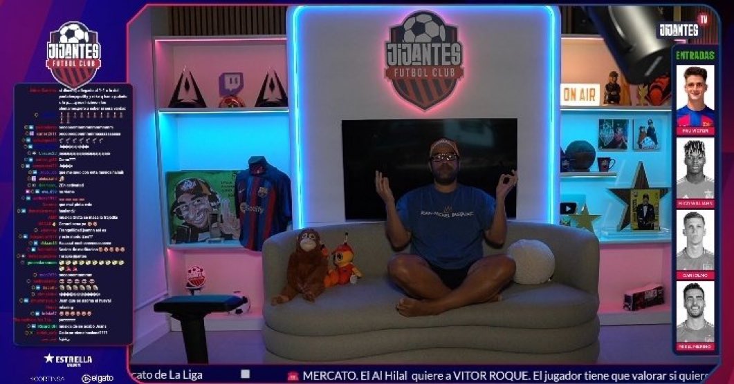 Somhiseremfcb's tweet image. Te rogamos, Dios, que nos respondas si Nico Williams será jugador del Barça