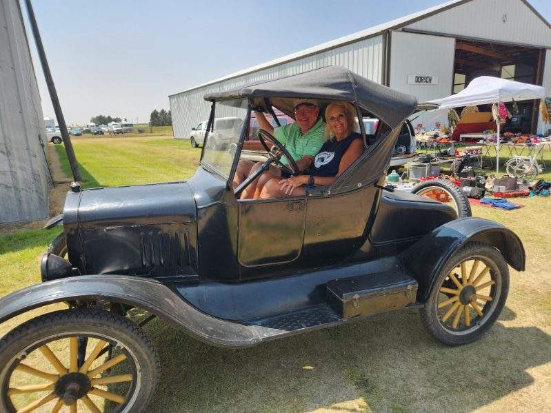 tbeougher's tweet image. When you have the nicest car you get the sweetest girl