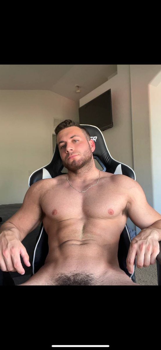 Say “hi” for a special picture in your dm
