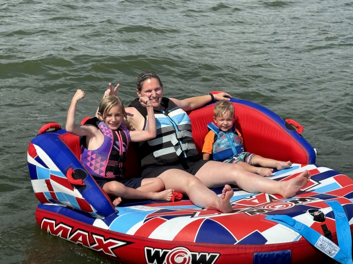 BruceAllenJone5's tweet image. Summer time means more lake days, so get out there! Love getting to spend time with family and friends out on the lake😎🌊

#lakemarblefalls #marblefallstexas #texasliving #lakelife #lakeliving #summertime #summervibes #lakedays