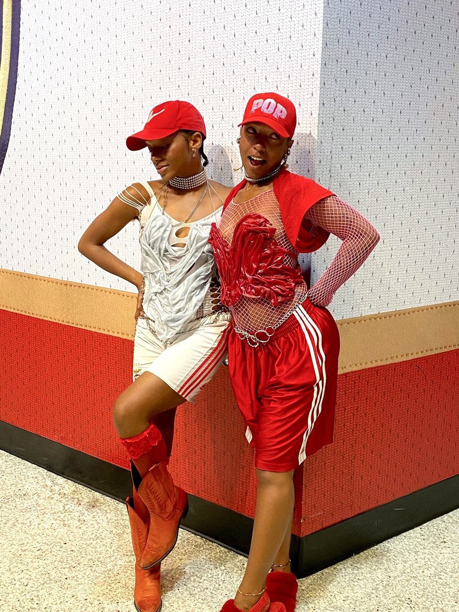 Jade Lilly tweet media