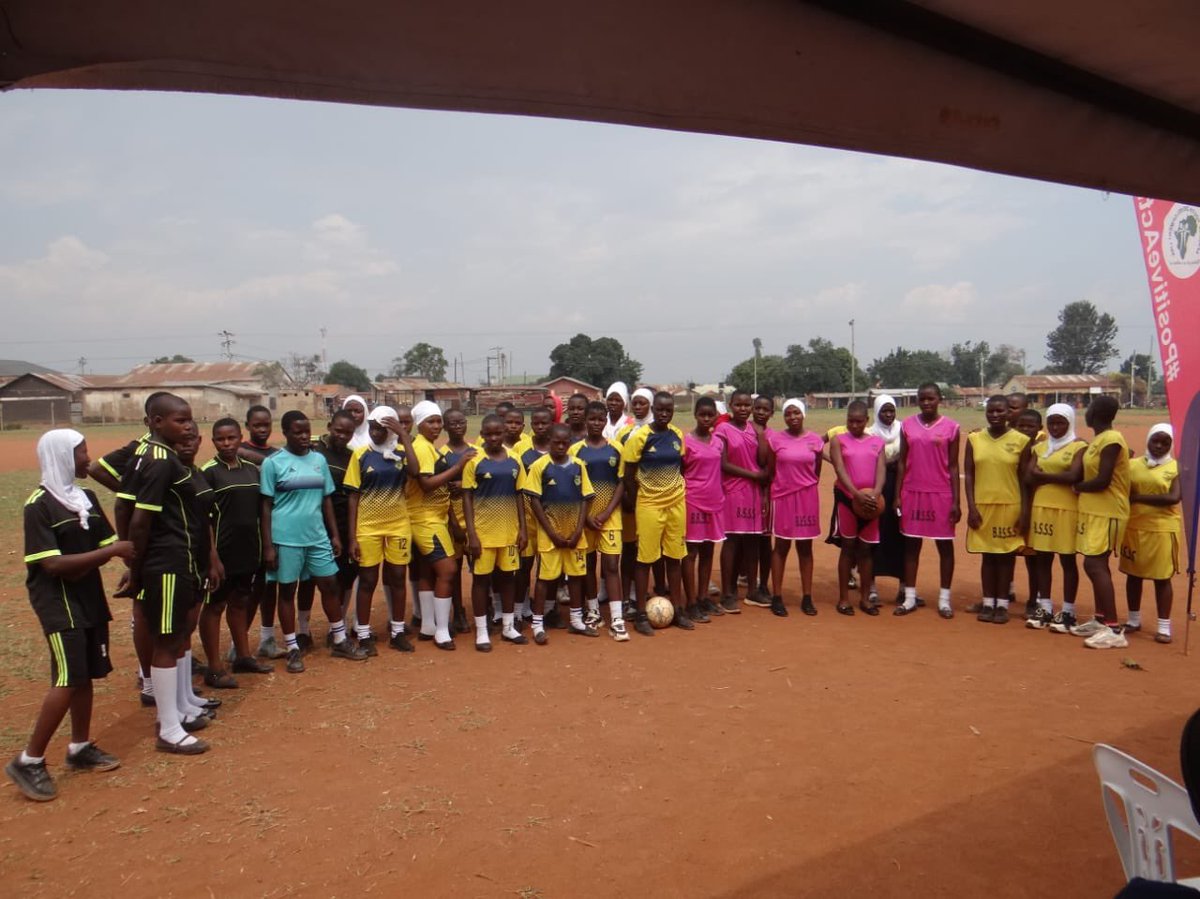 BLocalgovt's tweet photo. We crowned the commemoration of Adolescent Mothers’ Week 2024 in Busia and Bugiri by @AYDLinkUg the previous at Madibira Primary School Grounds.Different leaders spoke to young mothers on #SRHR #PostiveLiving,financial literacy and impact creation in lives of other youths https://t.co/RKwDtE4jdx