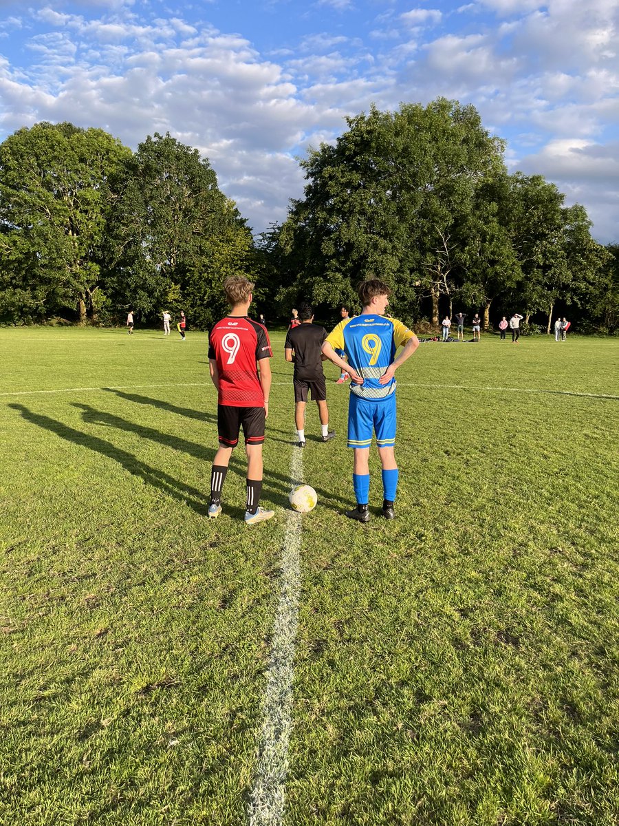 AVDFC_EJA15's tweet photo. Bragging rights go to the younger brother on this perfect summers night. A 3-0 win for the U16 boys with James Byrom and then Dylan Borrett (2) with the goals. But impressive stuff from the ADL side who only had their first training session on Monday https://t.co/zO967DgCAf