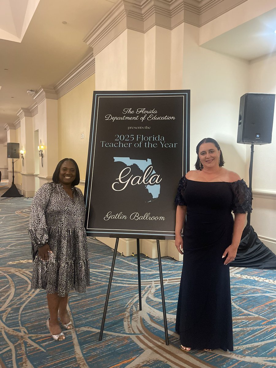 ap_hoff's tweet image. It was an honor to join Kristin Potter as she was celebrated for  excellence in teaching! @ADHUS_FAUHS