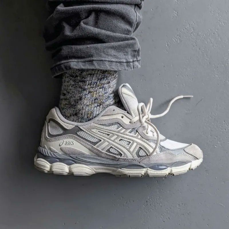 SneakerAlert on X: SneakerAlert on X: