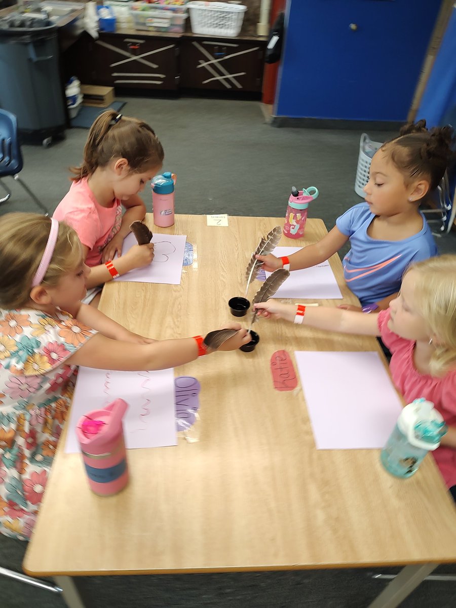 KidscareGCSD's tweet image. Writing with ink quills today, everyone agreed that we're pretty happy that the pen was invented! Happy Friday @GreeceCentral! 😀 #back2thefuture