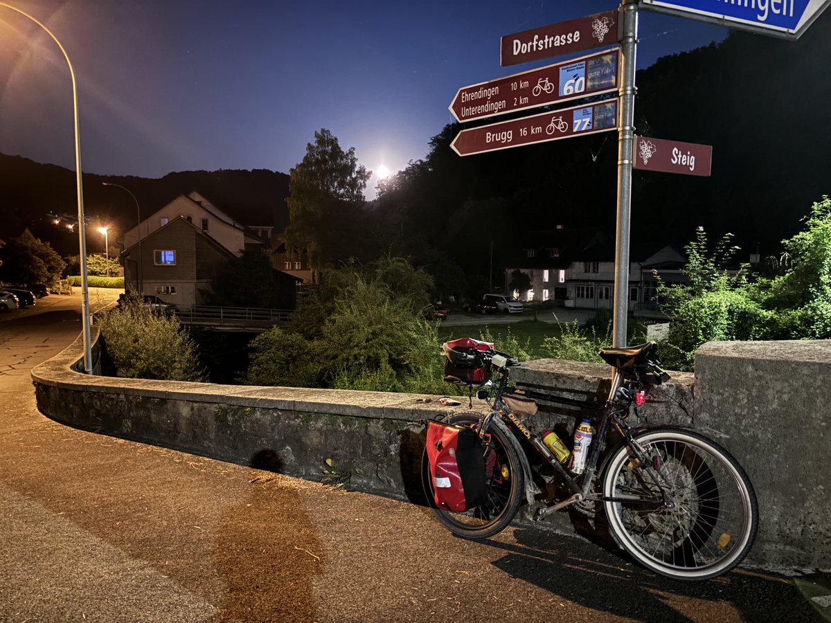 estob_NR's tweet photo. Diese Woche noch mit dem Rad die #Natur- (oder vielmehr Kulturlandschaft) zwischen Zรผrich, Klettgau und Bad Zurzach erkunden โฆ und nรคchste Woche hoffentlich schon die #NatureOne rocken! ๐๏ธ๐๐บ๐๐
https://t.co/EuX1Q1ckdY https://t.co/iOJIy9kqmE