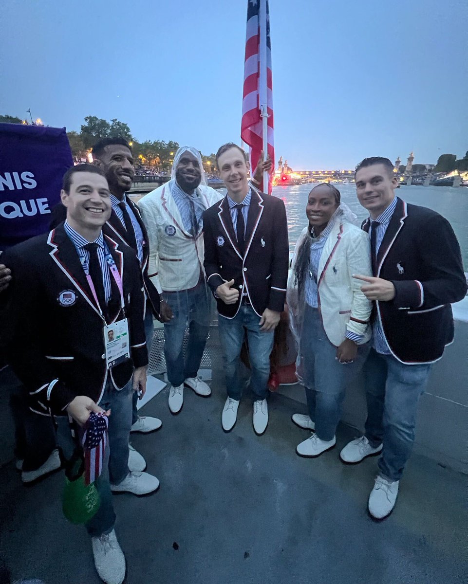 #3x3MNT 🤝<a href="/TeamUSA/">Team USA</a> Flag Bearers