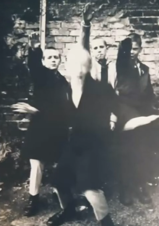 BritishRobert67's tweet photo. @BritishChap1979 Feelt like yesterday!!! Remember the times when kids could be kids. And look at @proudbobengland with the fucking ciggie mental it was!!!!! 🤣🤣#bestpals #goodpals #sexygrandpa https://t.co/Lnmv9wWjVR