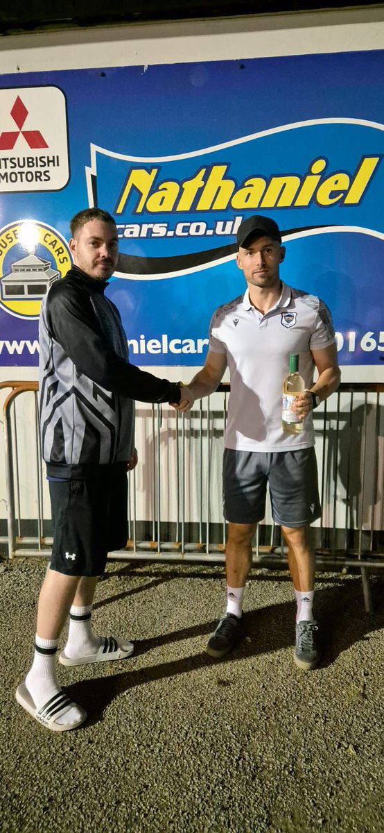 Man of the Match

All players that played today gave everything. Tonight's man of the match. 

<a href="/BenParry8/">Ben Parry</a> gave a captain's performance from the back. He is tonight's man of the match.

#wellmen