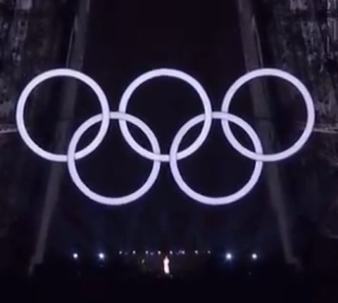 Trung Phan tweet media