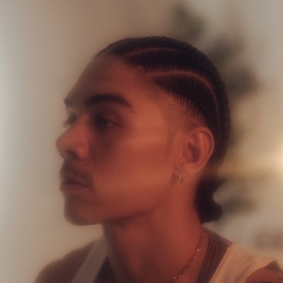 If it’s not you there’s no one I can love..