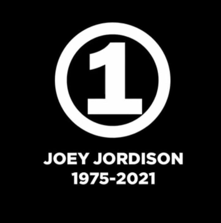 Claugrunge's tweet photo. 🕯 #joeyjordison #slipknot 🕯 https://t.co/SHSJr6fXAA