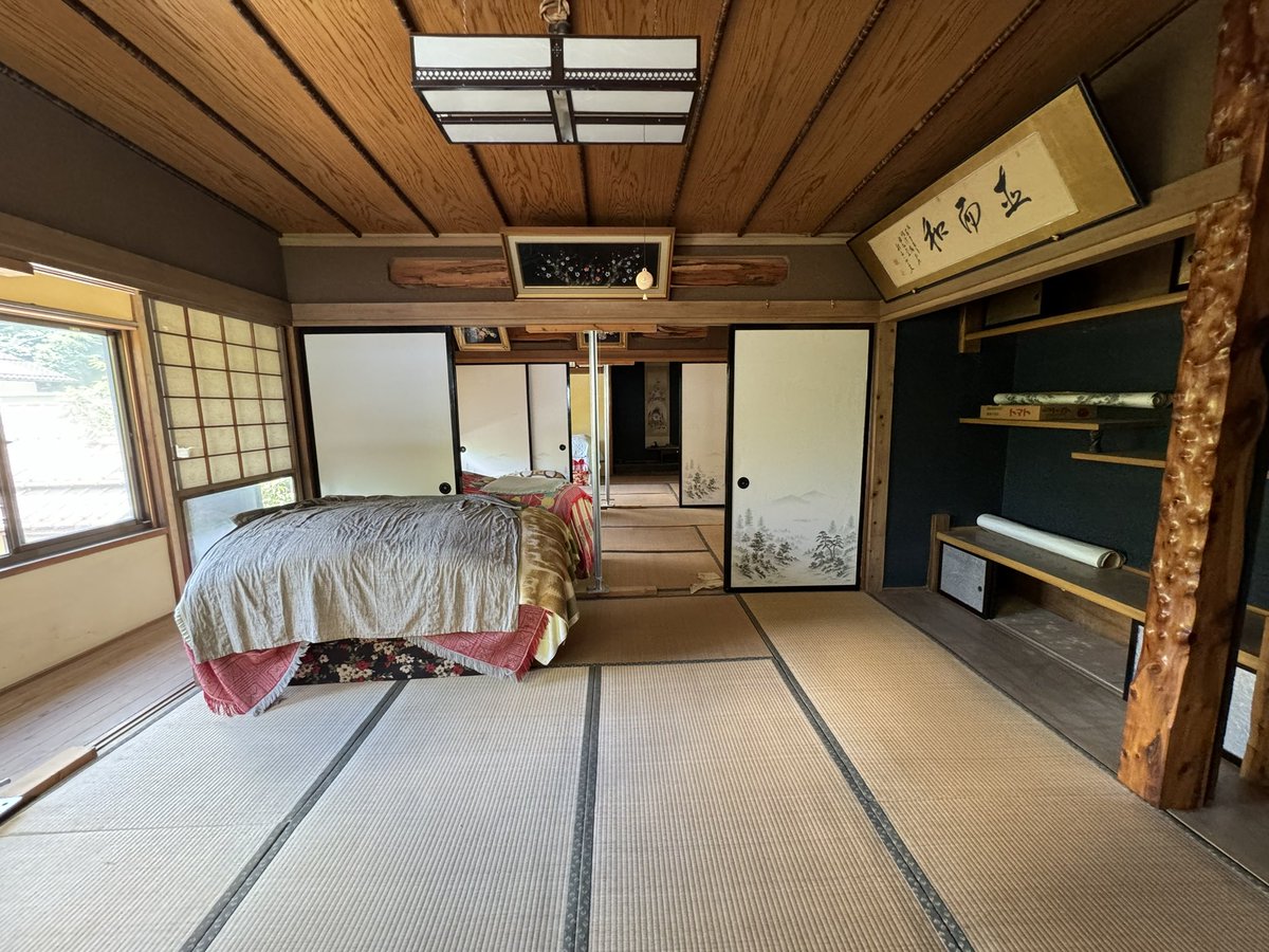 NaradaMinokuchi's tweet photo. A mountain lodge in Narada called "unexplored region". Please use it for overnight stays before mountain climbing in the Southern Alps, mountain stream fishing, hot-spring cures, etc.
#narada #southalps #kitadake #climbing #yamanashi #hotspa https://t.co/A8Xo7EFcP9