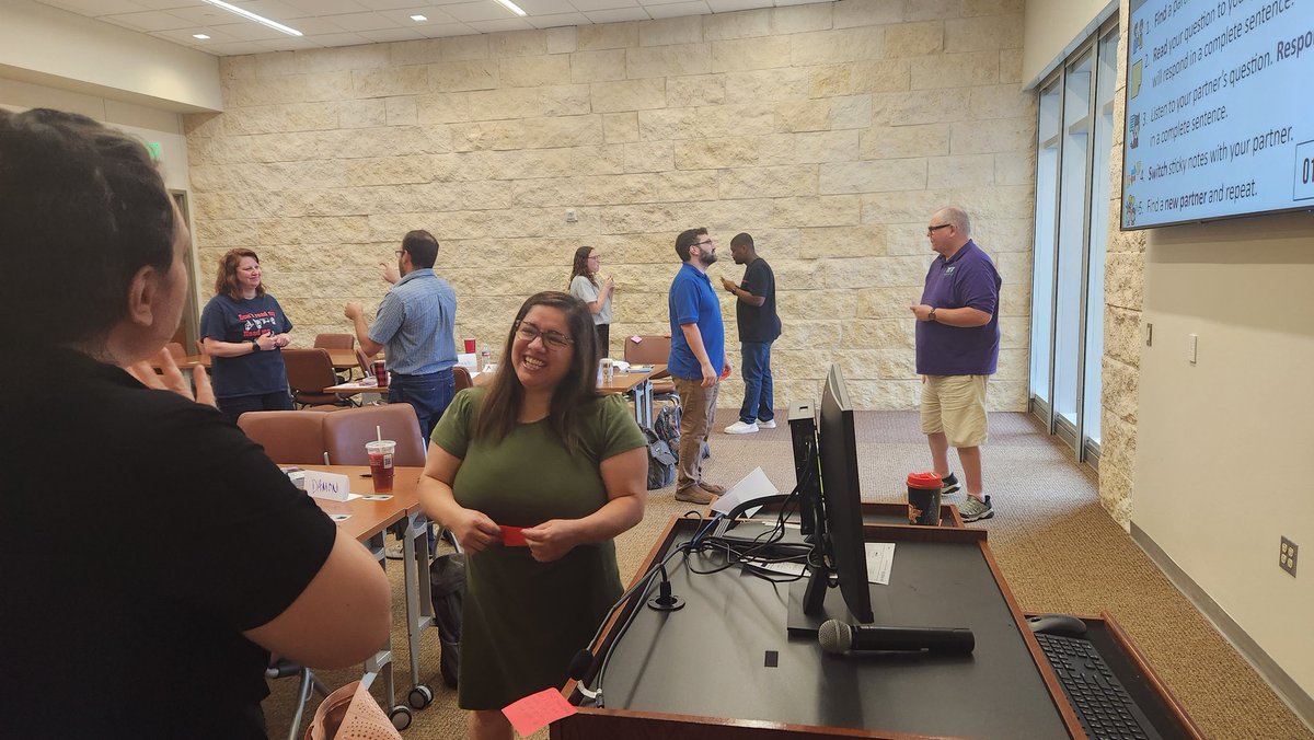 Another fantastic training in Frisco for #7StepsWL. One person flew all the way from Minn to attend! Best compliments? "What do you mean its lunch time?" "I get to keep the book!?" "I was expecting a sit and lecture, but this was so different!"