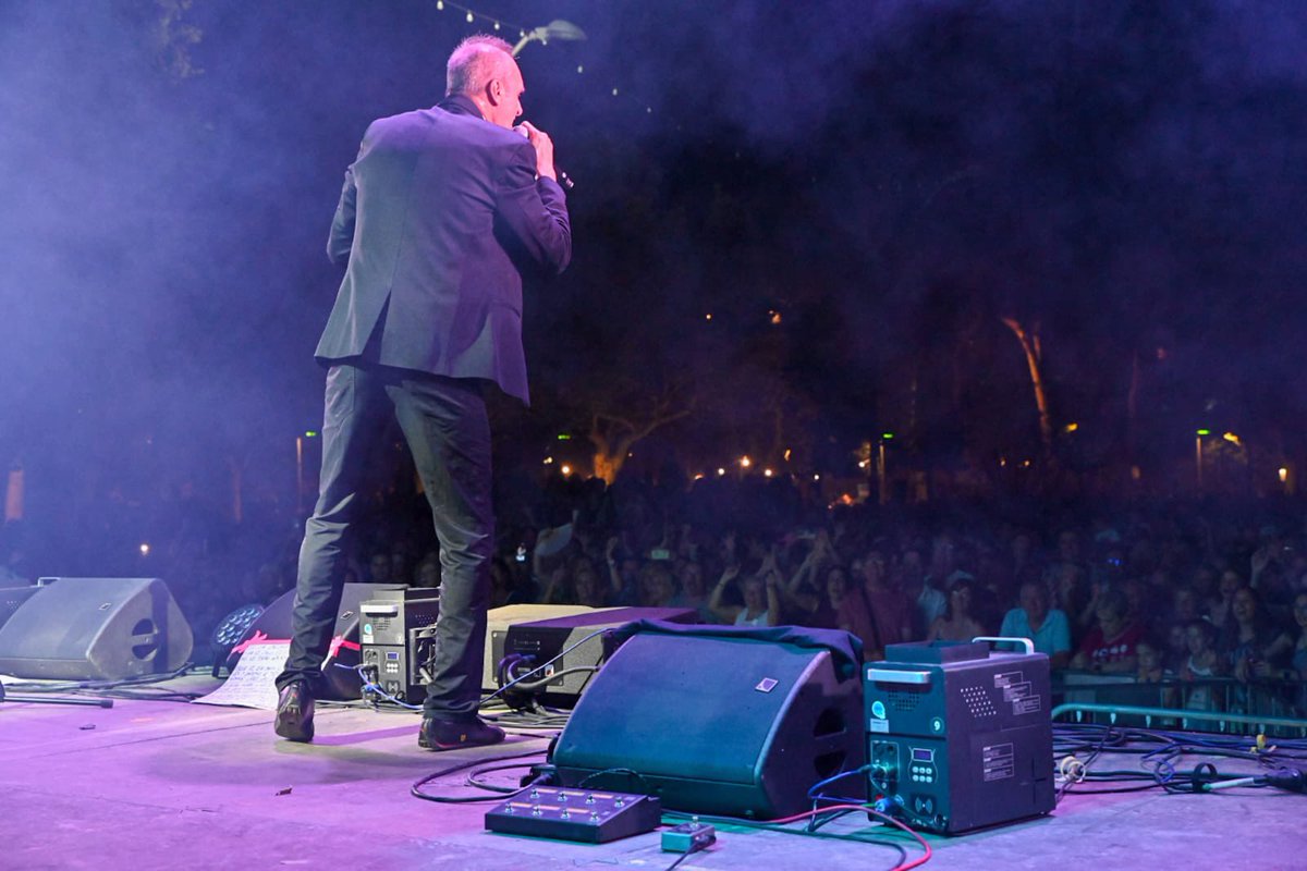 Les Santes Mataró tweet media